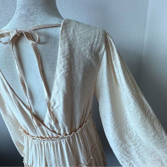 Altar'd State Open Back Tiered Peasant Mini Dress Cream Long Sleeve SZ M - Picture 8 of 11